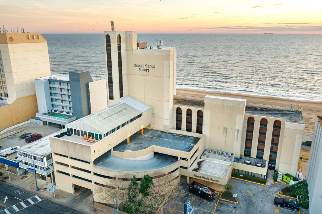 Resort Ocean Sands Resort, Oceanfront, Virginia By Vacatia