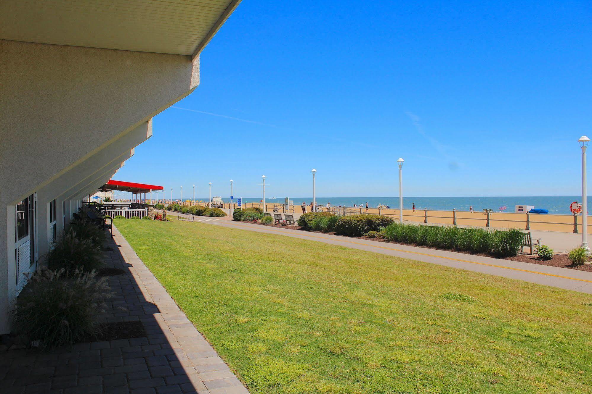 Resort Ocean Sands Resort, Oceanfront, Virginia By Vacatia