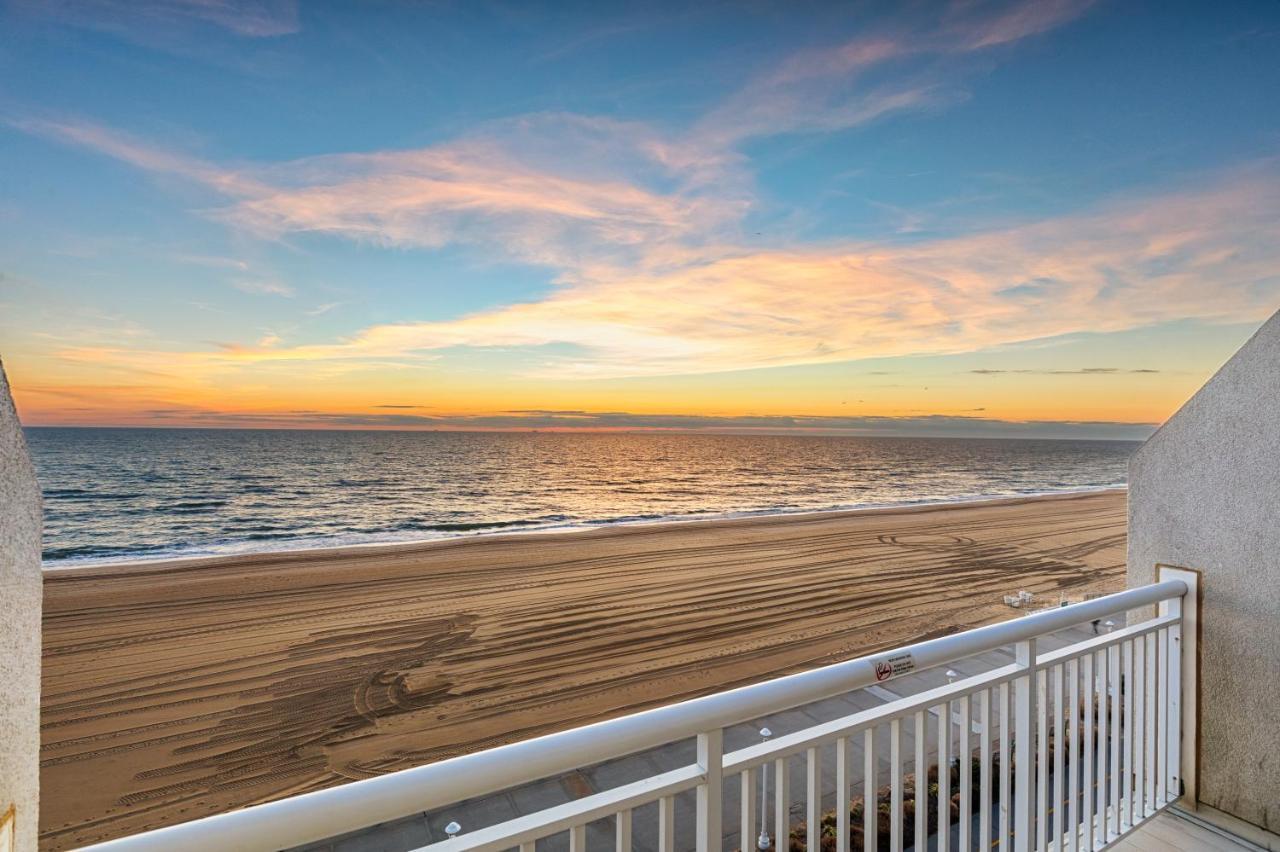Resort Ocean Sands Resort, Oceanfront, Virginia By Vacatia Virginia Beach